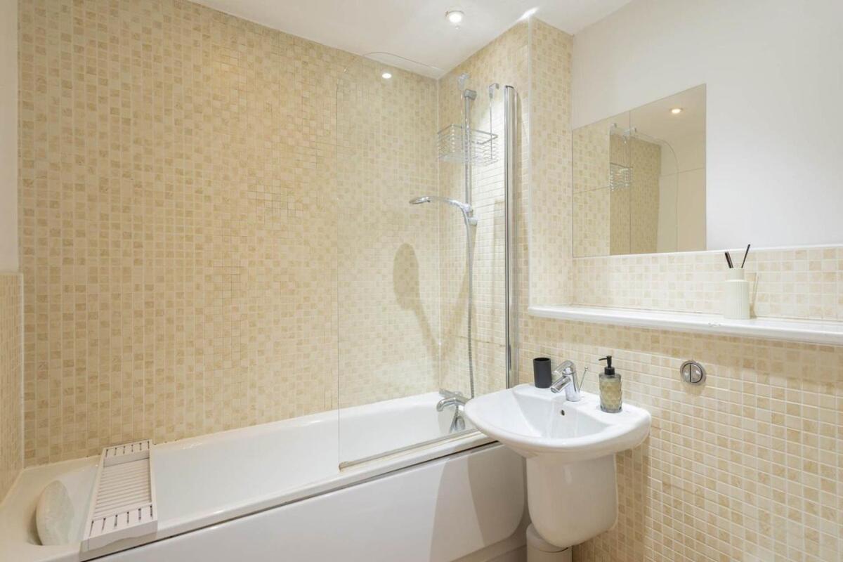 Apartment 2 Bedroom 2 Bathroom Pad *